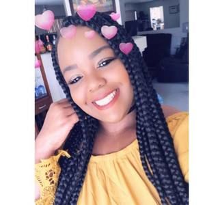 Meet your Posher, Brianna